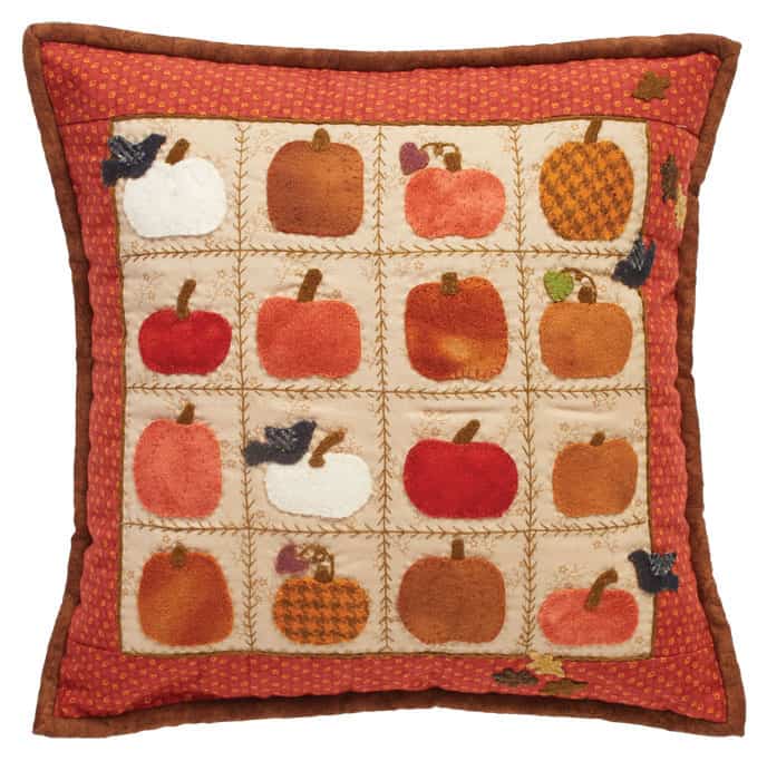 Little Pumpkin Pillow - Free Quilt Pattern