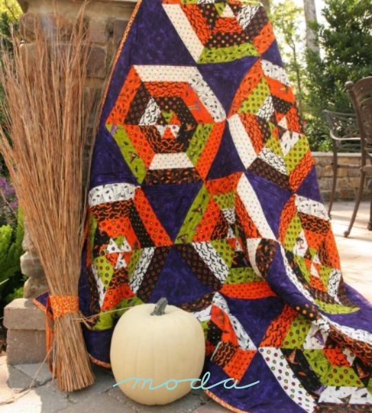 Spiders and Webs - free quilt pattern
