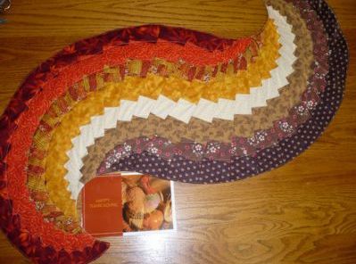 Spicy Spiral Table Runner - Free Quilt Pattern