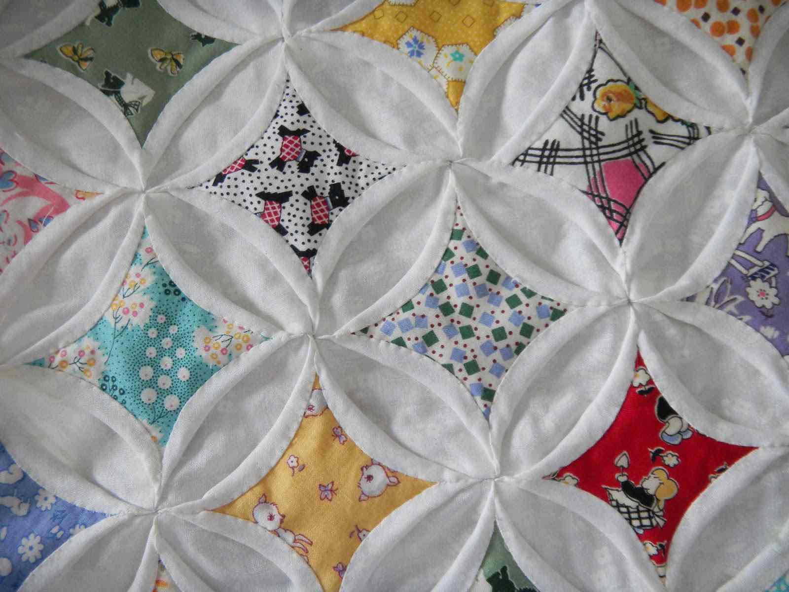 Top 20 Free Cathedral Window Quilt Patterns (+7 Bonus Patterns For Sale) - I Love Quilting Forever