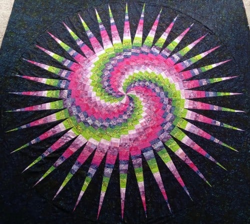 Disappearing-Spiral-Bargello-Pattern