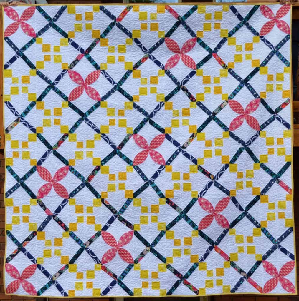 free quilt tutorial - Irish Chain Twist Quilt by Melissa Corry of Happy Quilting Melissa