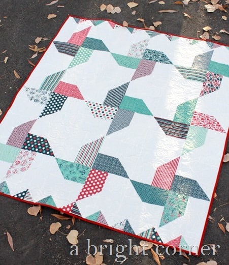 Free Quilt Pattern - Jolly Pinwheels Quilt