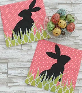 Bunny Silhouette Hot Pad - Free Quilted Pot holder Pattern