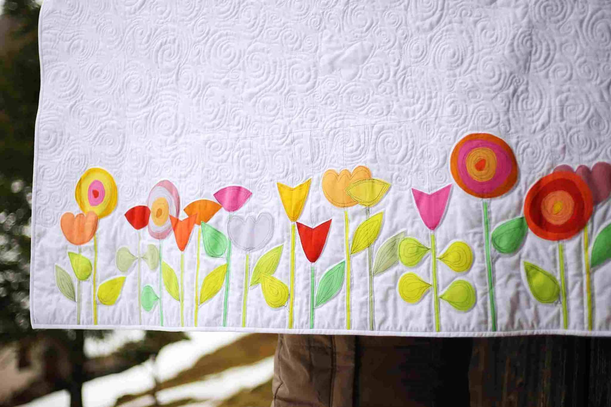 Top 20 Free Flower Quilt Patterns For Your Home (+10 Bonus Patterns For