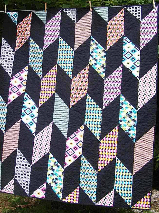 free quilt pattern -  Fletcher Quilt by Wendi Gratz of Shiny Happy World