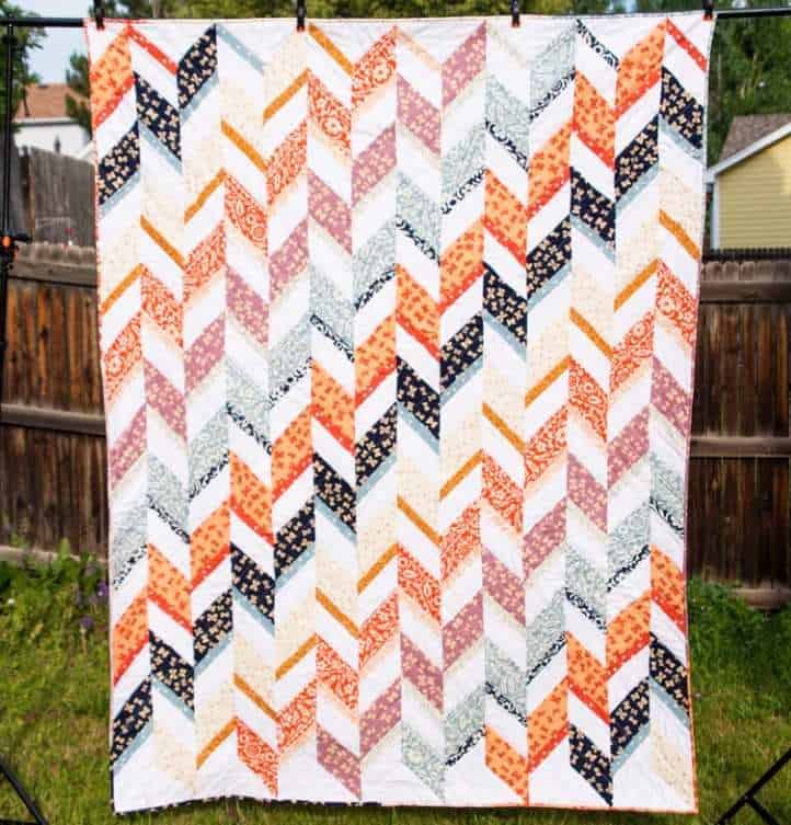 Herringbone Stripe Quilt by 
Paper Moonlight Crafts