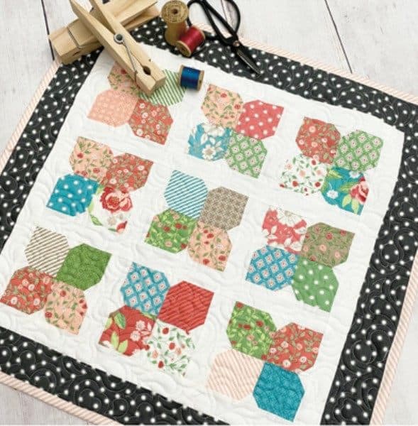 Mayberry Quilt Pattern - printable and downloadable pattern