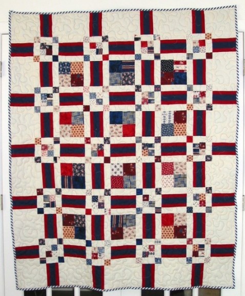 Scrappy Squares and Bars Quilt - Free Quilt Pattern