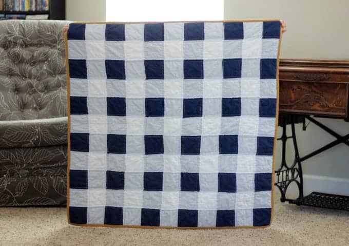 Gingham Baby Quilt - Free Quilt Pattern