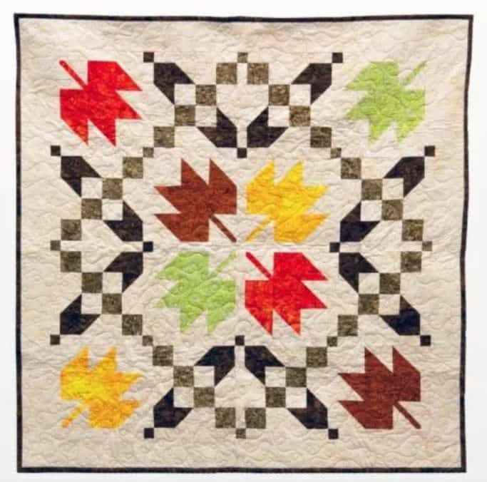 free quilt pattern - sugar maple square wall hanging quilt by Terri Vanden Bosch of Lizard Creek Quilting for AccuQuilt