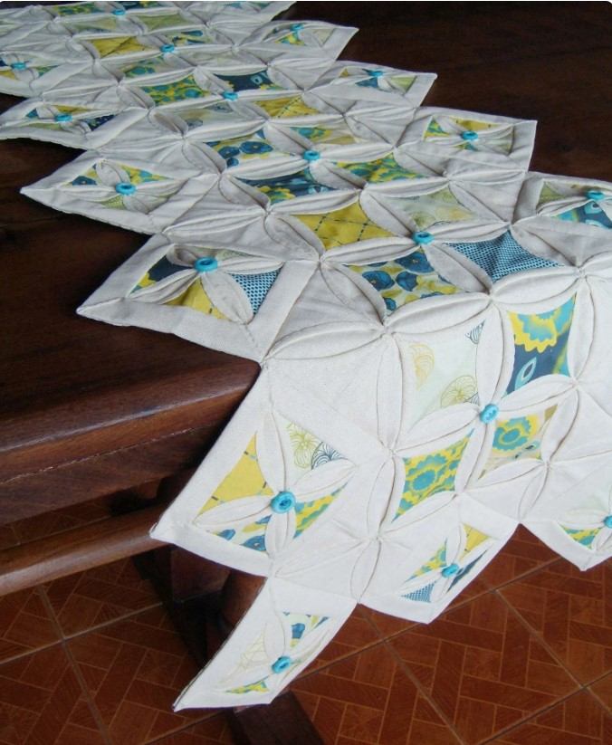 Cathedral Window Table Runner Quilt Pattern
