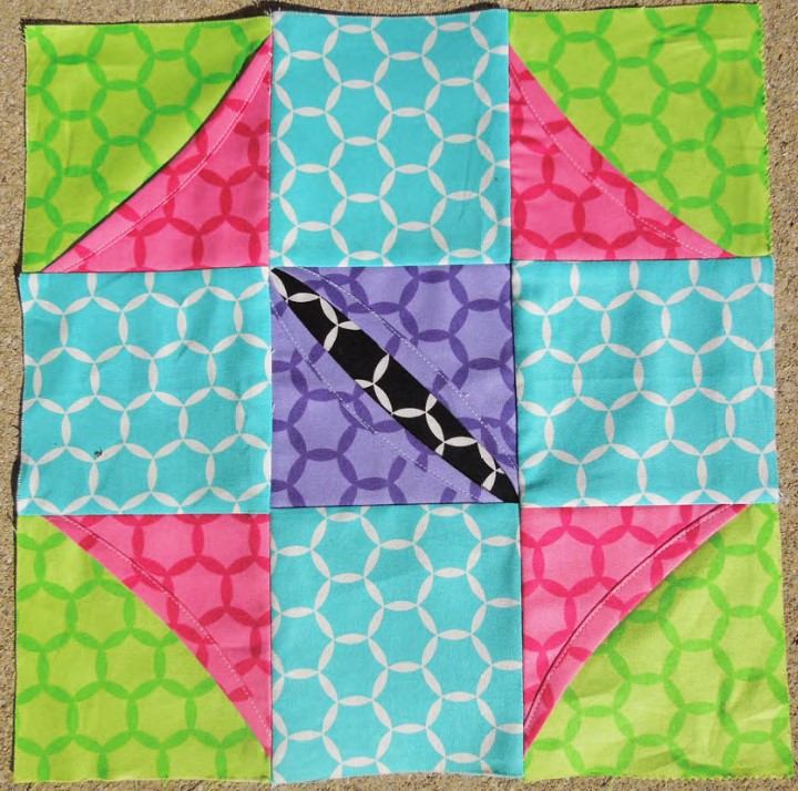 Color Burst Cathedral Window Block - Free Quilt Pattern