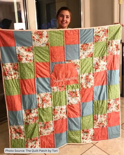 Lap Quilt with Kangaroo Pocket - free quilt pattern