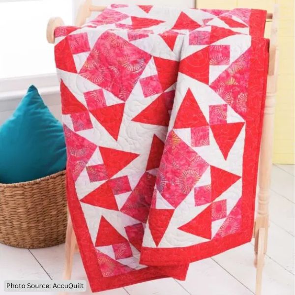GO! Qube 10 Chuckle Strawberry- free quilt pattern