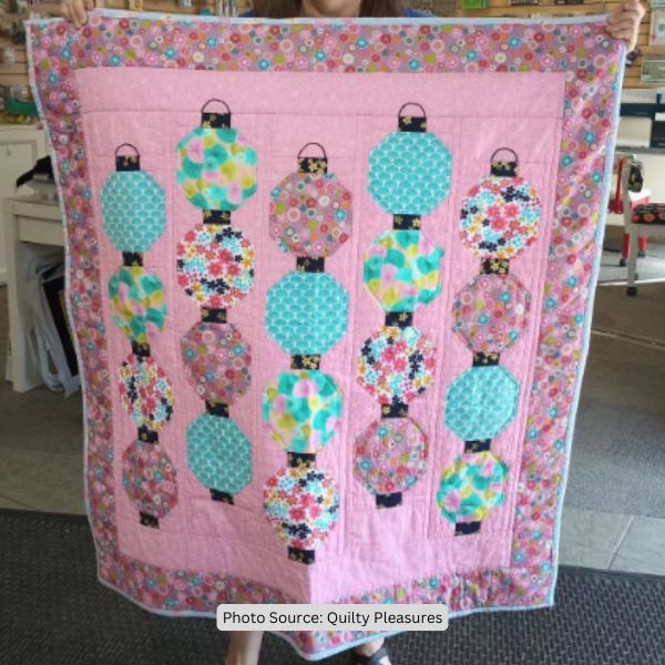 Lantern Quilt Idea from Quilty Pleasures