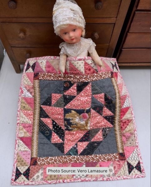 Doll Quilt Idea from Vero Lamasure
