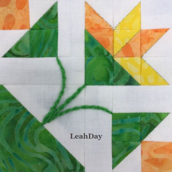 Leah's Carolina Lily Mini Block - free quilt pattern