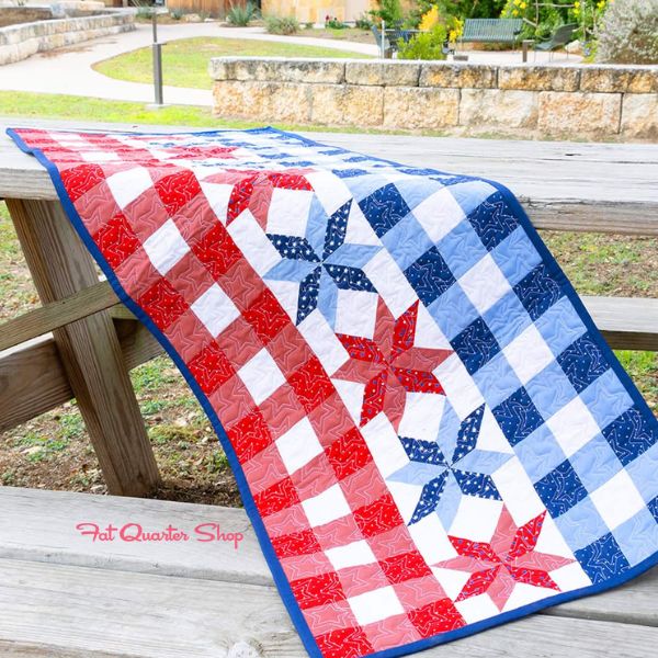 Stars & Gingham Tablerunner - free quilt pattern
