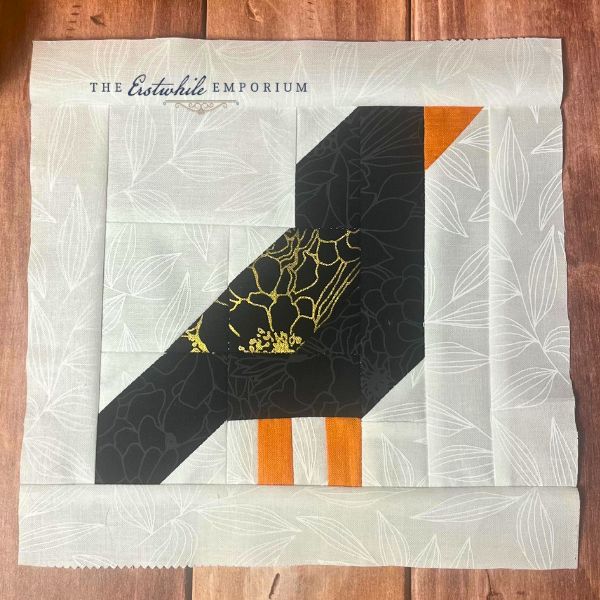 Curious Crow - free quilt pattern