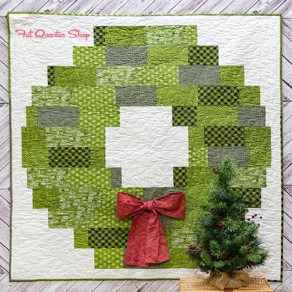 Half Yard Wreath - free quilt pattern