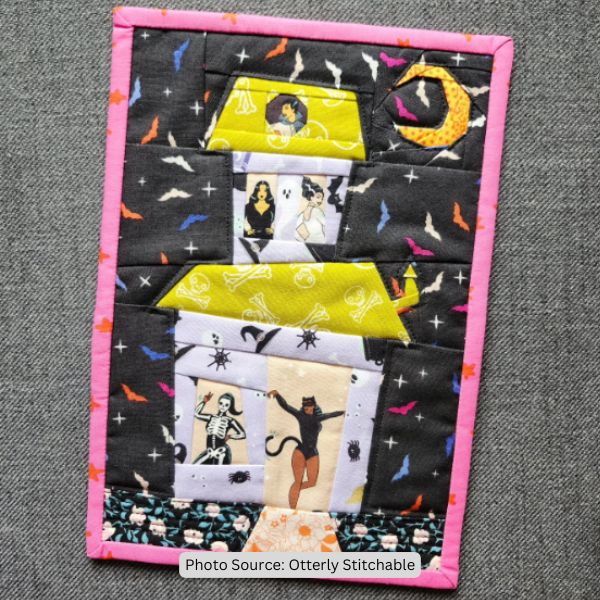 Haunted House Quilt Idea from Otterly Stitchable