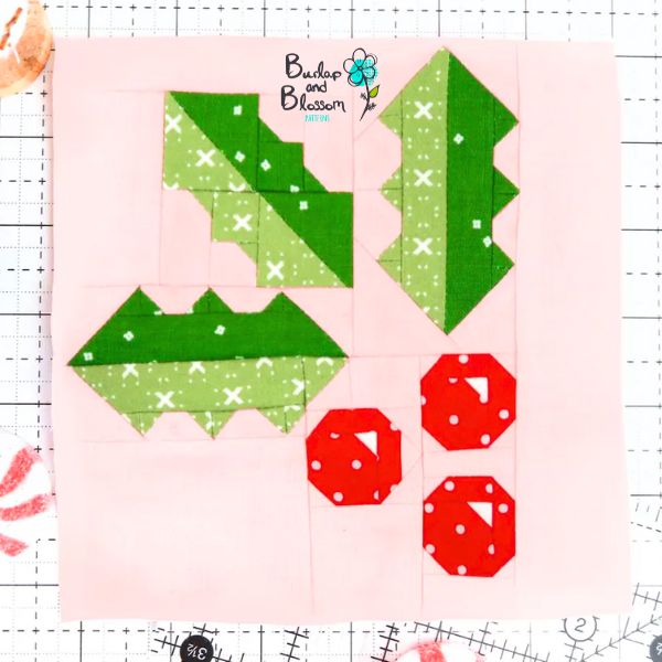 Boughs of Holly Quilt Block Pattern - etsy