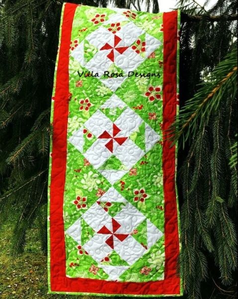 Peppermint and Holly Quilt Pattern - etsy