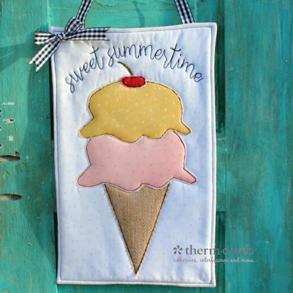 Sweet Summertime Door Hanger - free quilt pattern