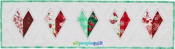 Change Of Heart Table Runner - free quilt pattern
