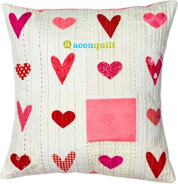 GO! Love Note Pillow - free quilt pattern