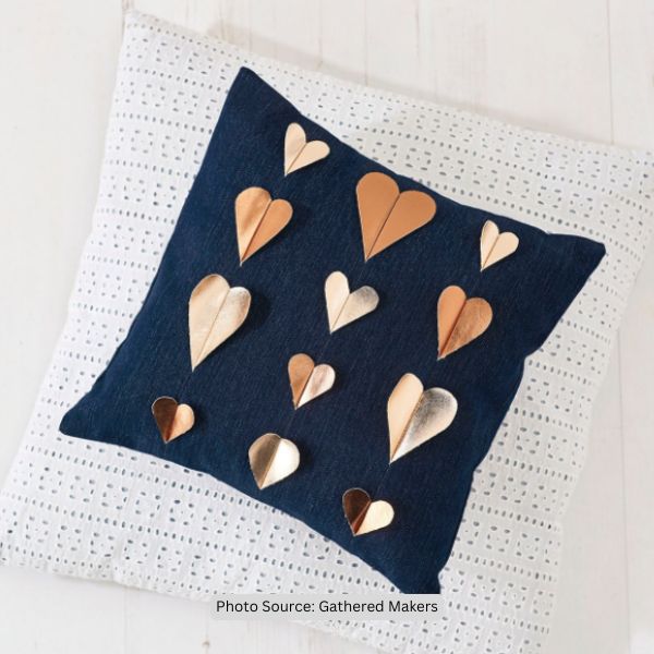 Heart Pillow Case Quilt Idea from Gathered Makers