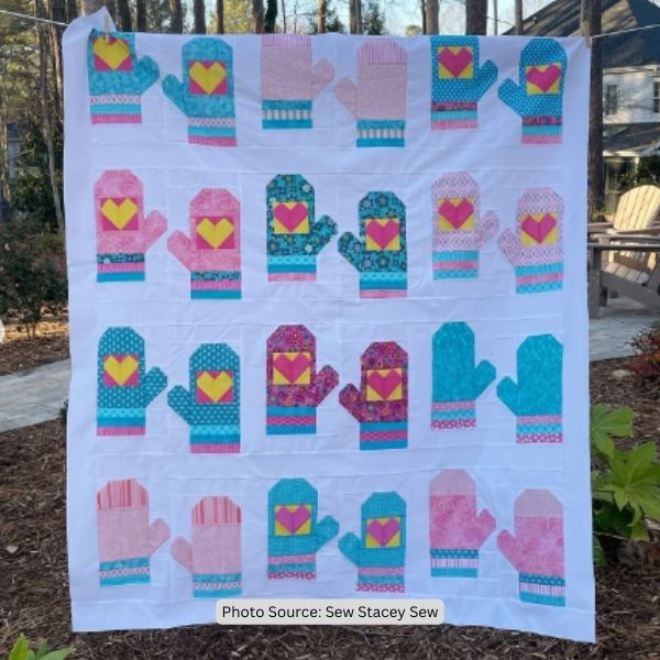Mitten Quilt Idea from Sew Stacey Sew