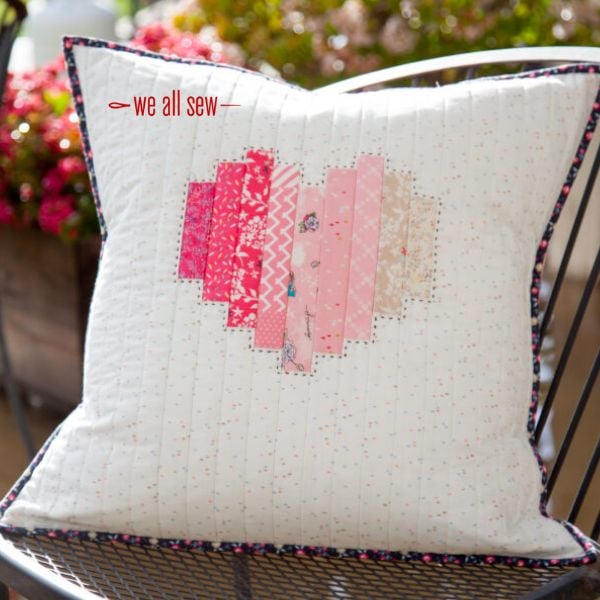 Patchwork Heart Pillow - free quilt pattern