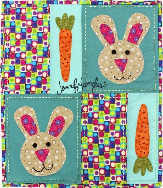 Bunny Applique Mini - free quilt pattern