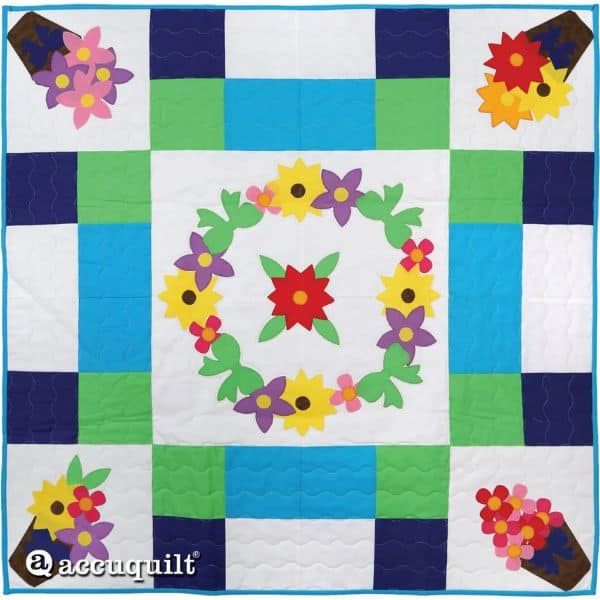 GO! Flower Bunch Bow-quet Table Topper - free quilt pattern