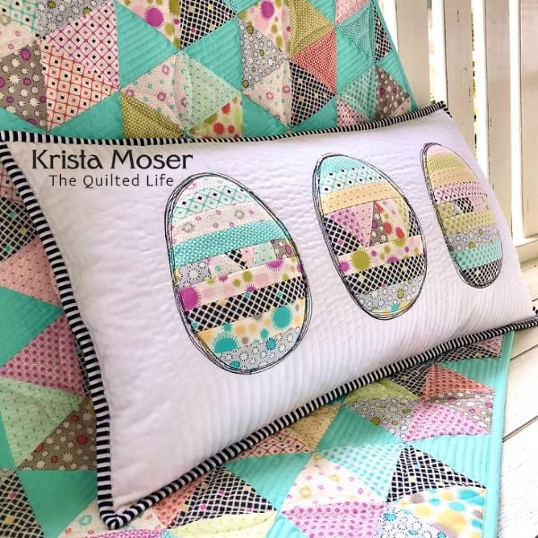 Trapunto Egg Pillow - free quilt pattern