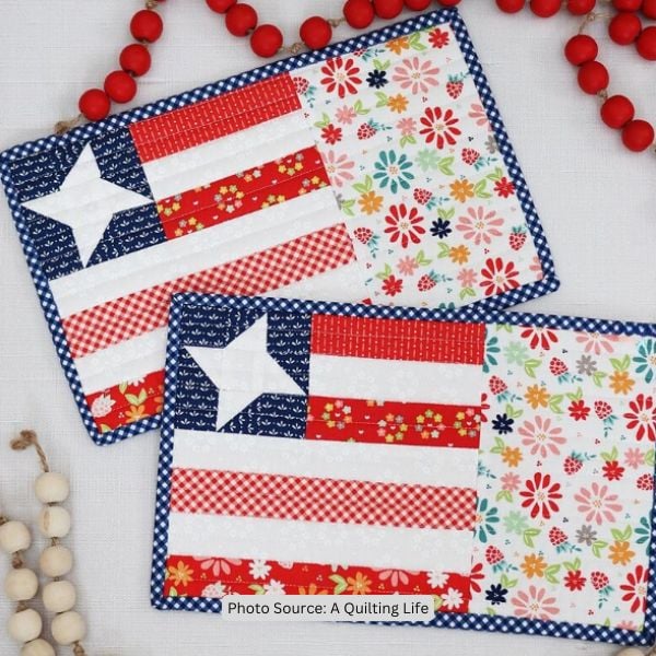 Fourth Of July Mug Rug Quilt Idea from A Quilting Life
