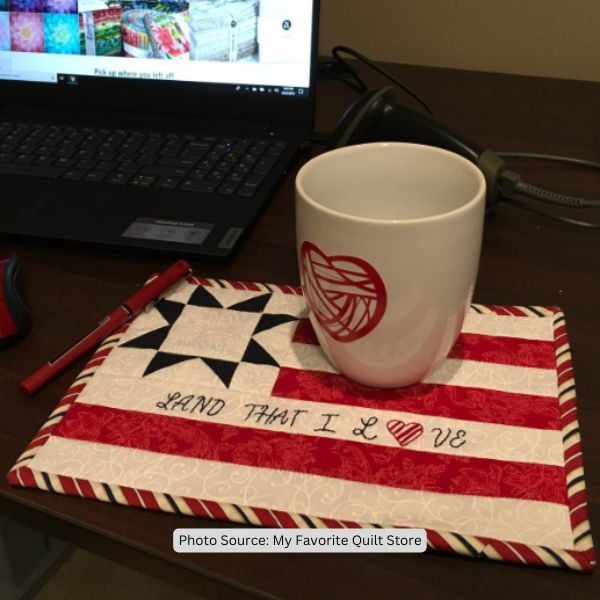 Fourth Of July Mug Rug Quilt Idea from My Favorite Quilt Store