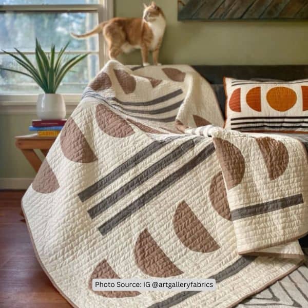 Earth Tone Quilt Idea from artgalleryfabrics