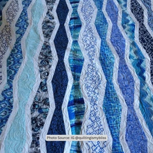 Wave Quilt Idea from quiltingismybliss