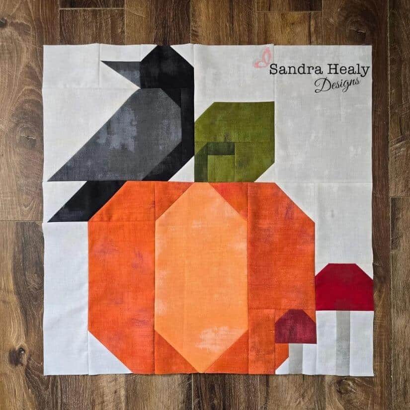 Pumpkin Crow Mini Quilt Pattern - etsy paid