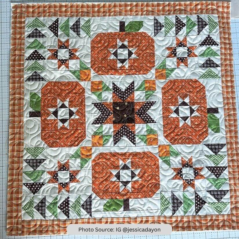 Pumpkin Mini Quilt Idea from IG jessicadayon
