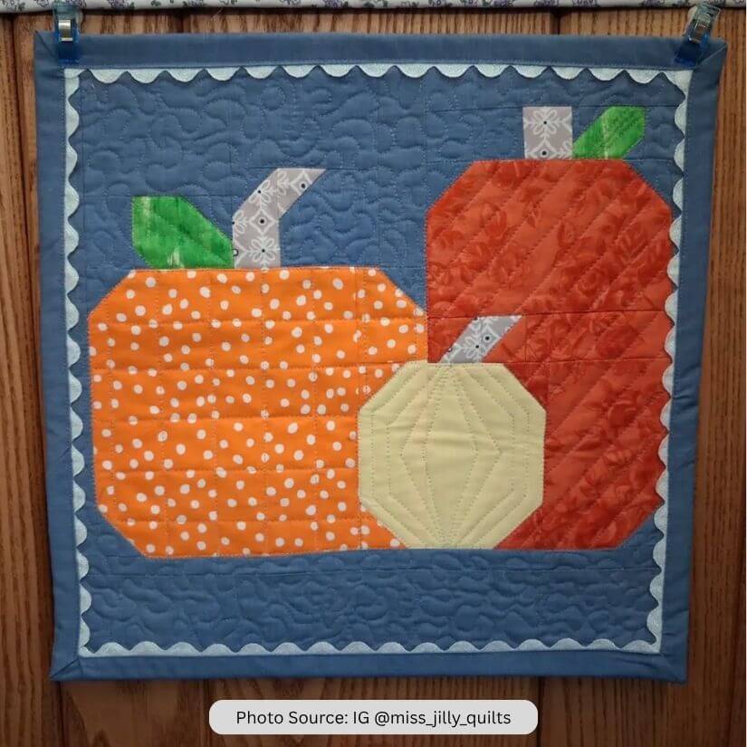 Pumpkin Mini Quilt Idea from IG miss_jilly_quilts