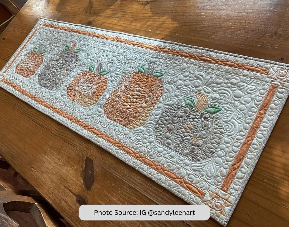 Pumpkin Table Runner Quilt Idea from IG sandyleehart