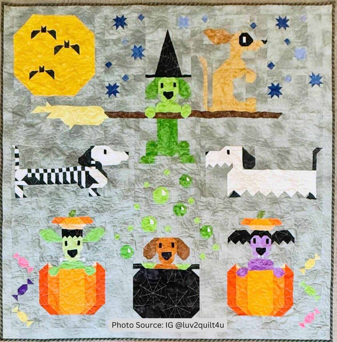 Halloween Wall Hanging Quilt Idea from IG luv2quilt4u